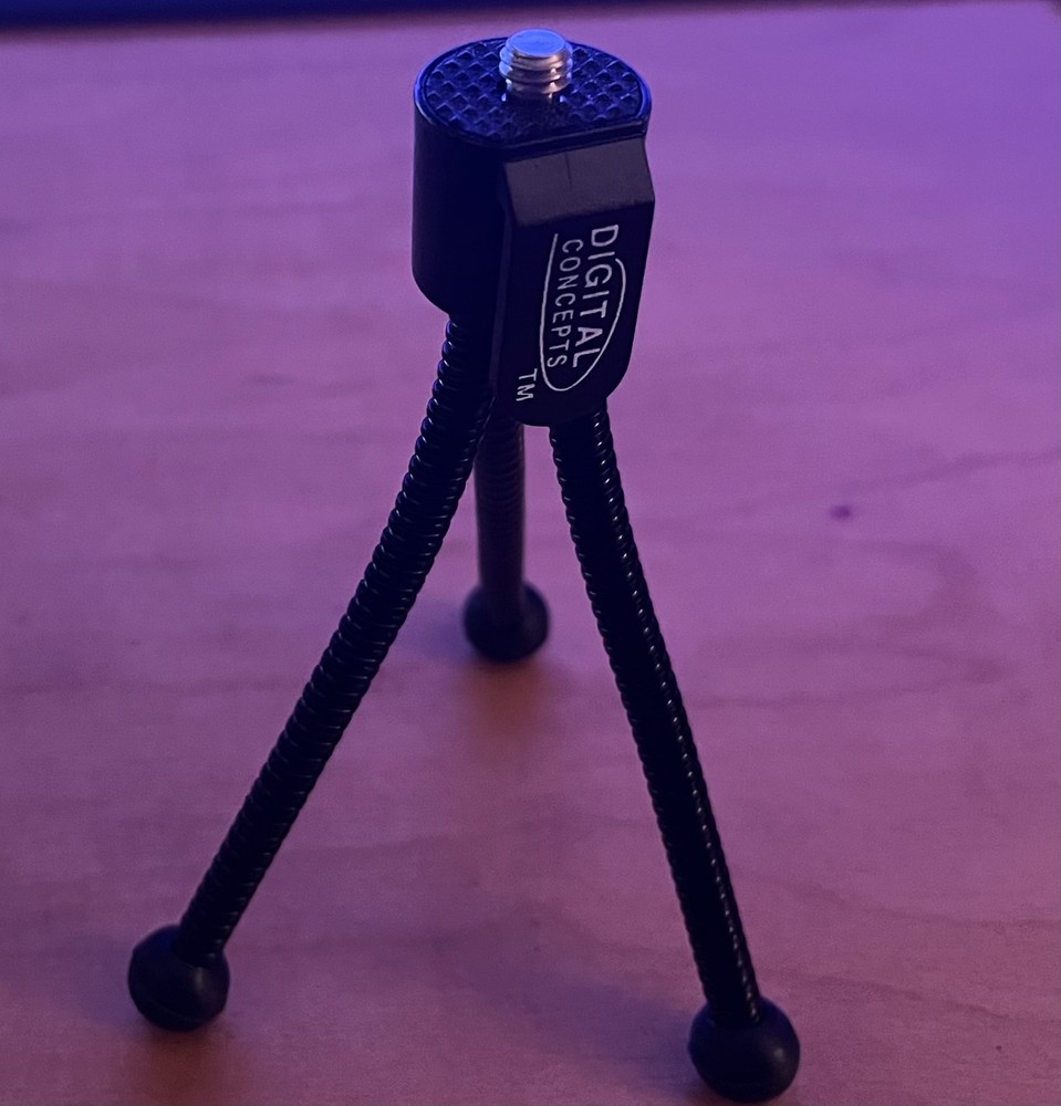 New Digital Concepts Mini Video / Camera Tripod