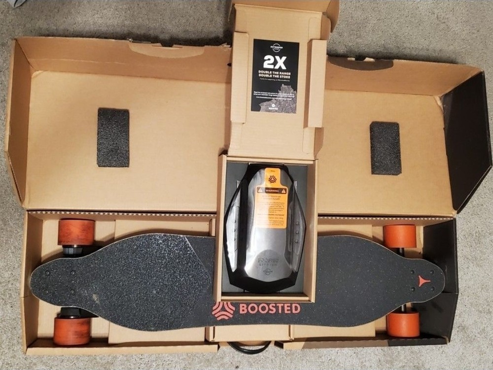 Boosted Board V2 Dual+ (Extra Battery For Extended Range)