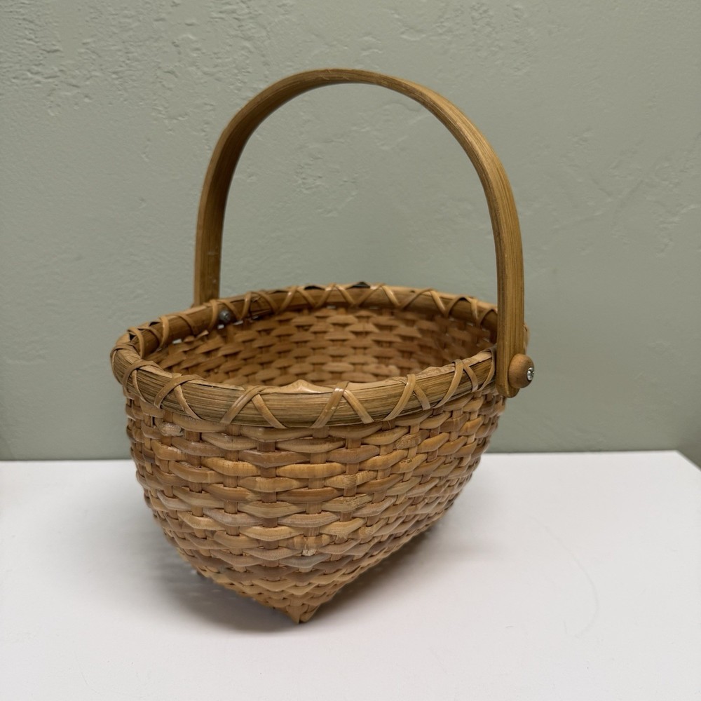 Oblong Wicker Basket With Handle Great Condition