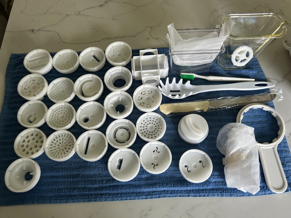 Popeil P400 Pasta Maker Dies & Accessories New