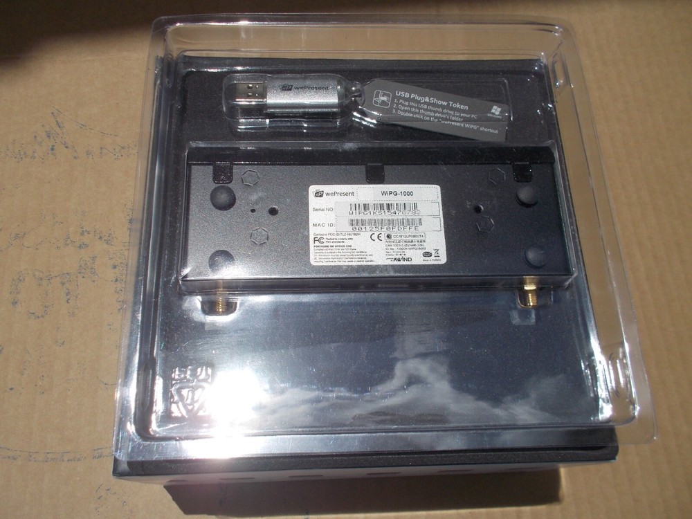 WePresent WiPG Wireless Presentation Gateway