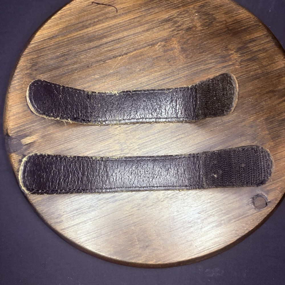 Jay-Pee Leather Belt Keeper - 2 Pack Hook & Loop Closure High Gloss 1"x 7.5"