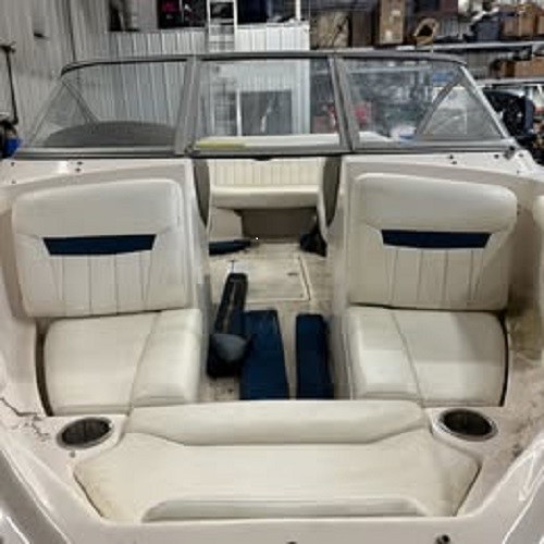 2006 Regal 1900 complete boat interior