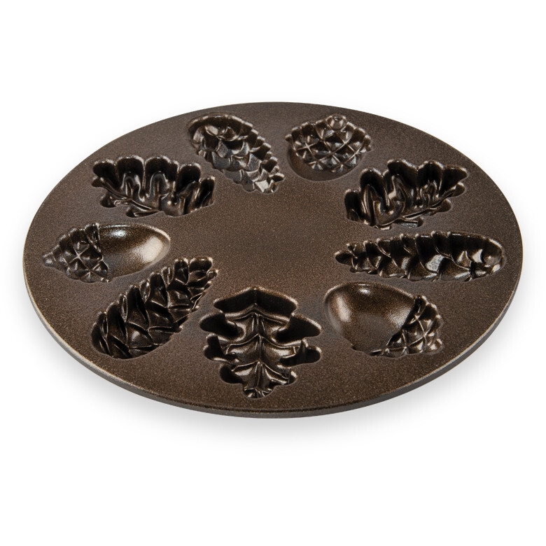 Nordic Ware Woodland Cakelet Pan