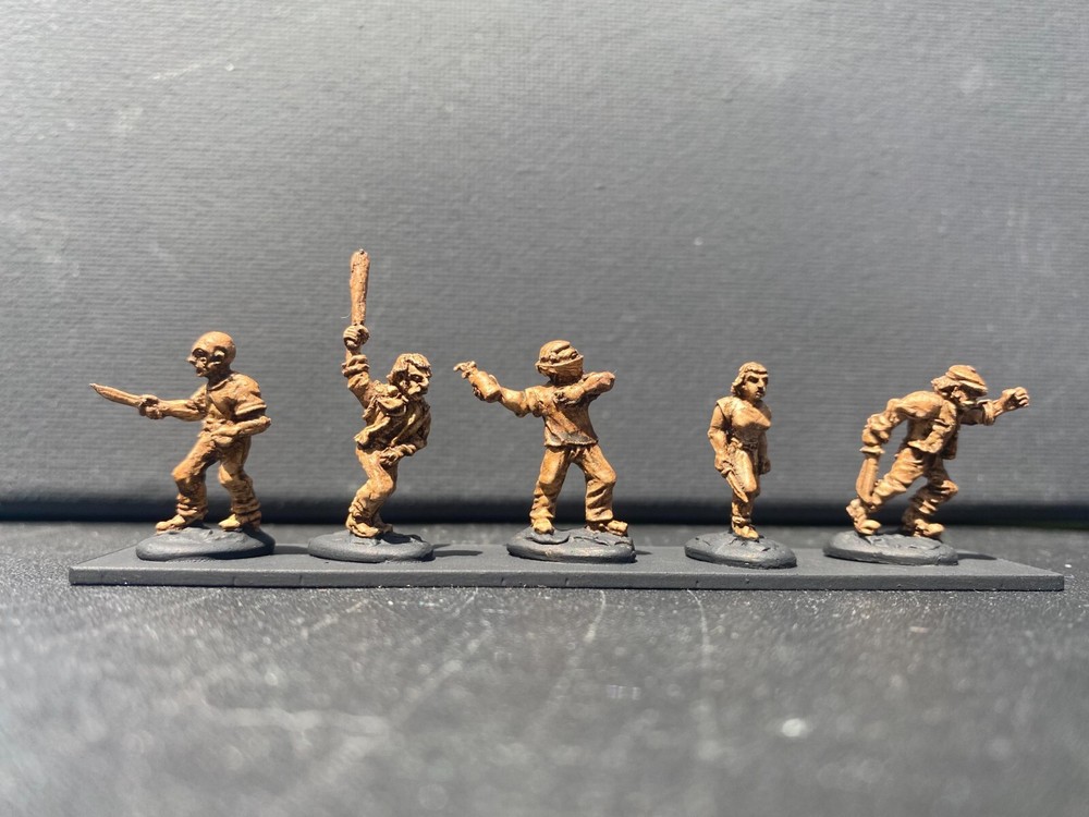 20mm Rioting Mob (5 figures)