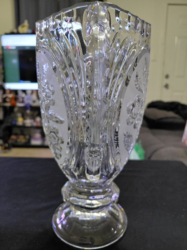 Kristal Zajecar 24% Lead Crystal Pitcher Flora Collection Pattern