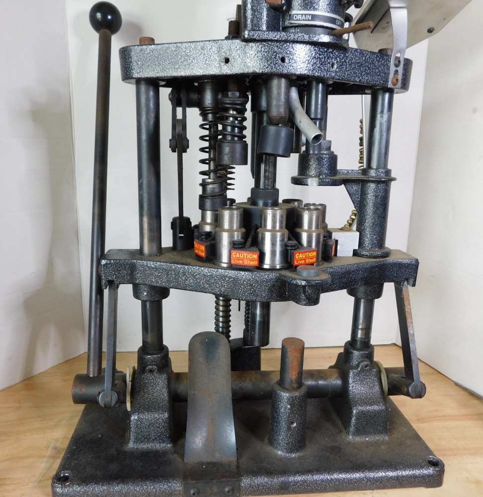 Ponsness Warren Platinum 2000 Reloading Reloader Platform, 4/73