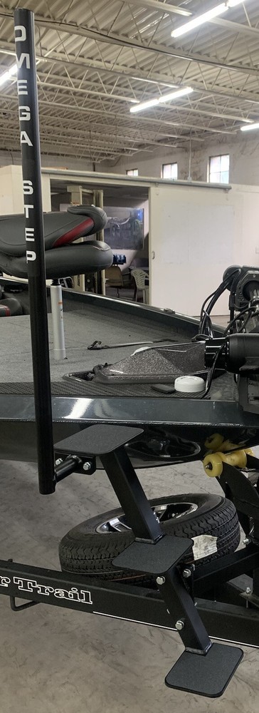 Winch mount triple step boat trailer steps