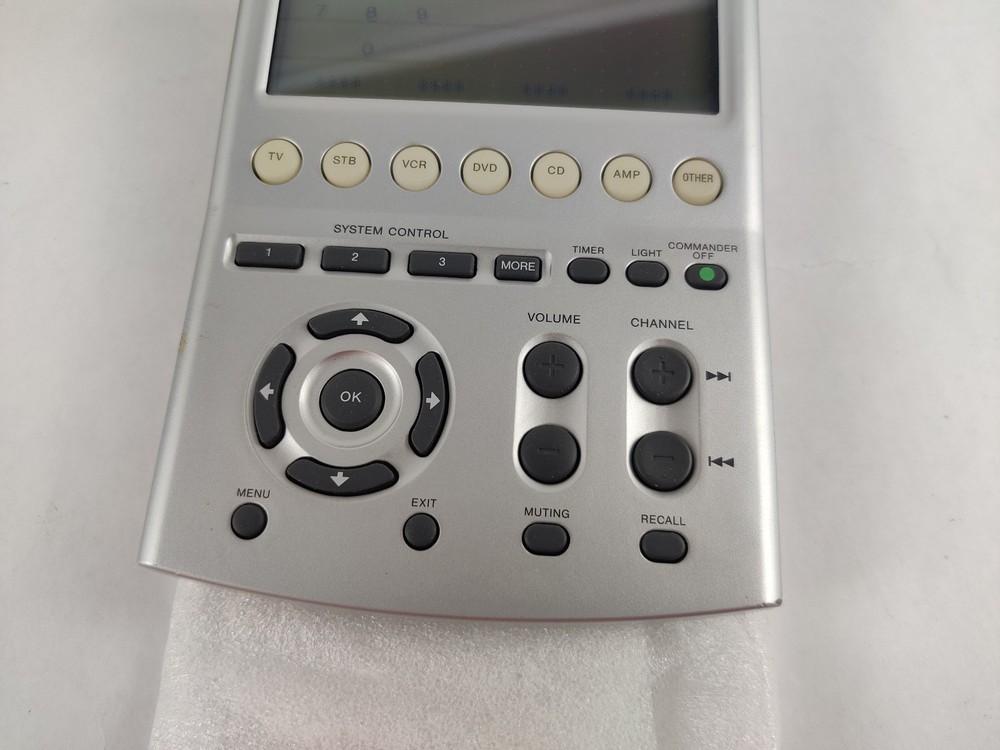 Sony Integrated Remote Commander RM-AV3000 Controls 18 Component Touchscreen