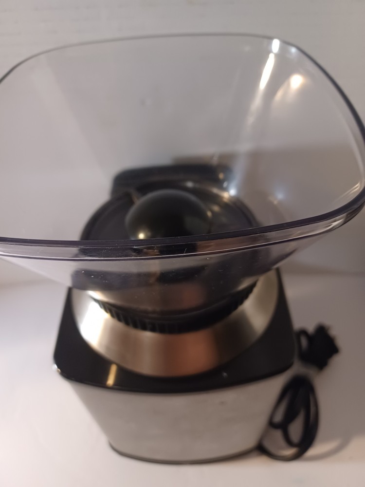 Cuisin DBM-8 coffee Grinder automatic Burr Mill Coffee Grinder Great Condition