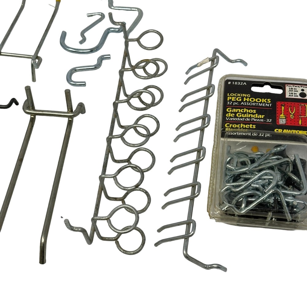 Crawford 1832A Locking PEG Hooks 32 pcs in Pack