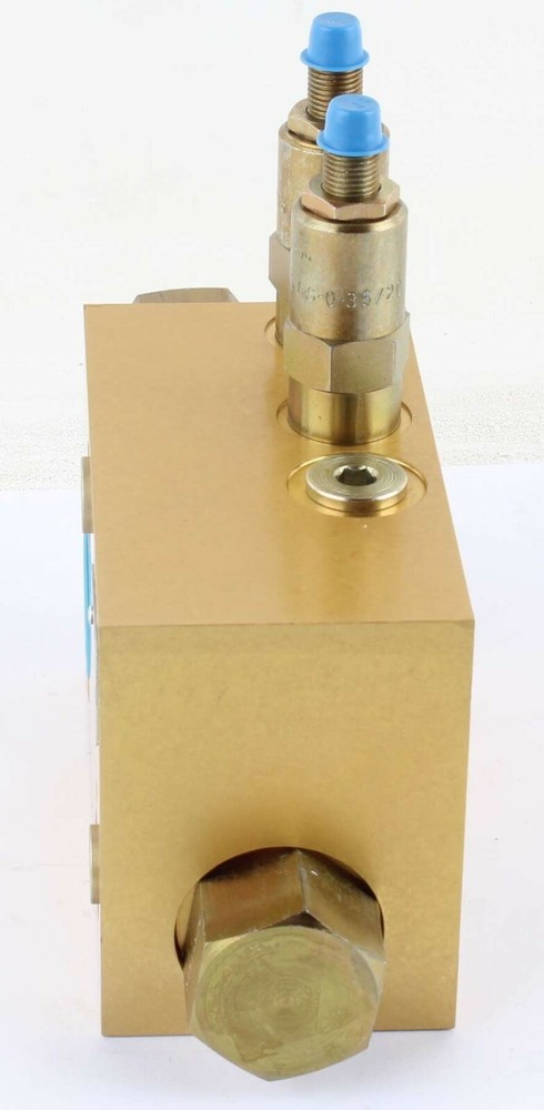 New MCD-1683C Vickers Valve Assembly