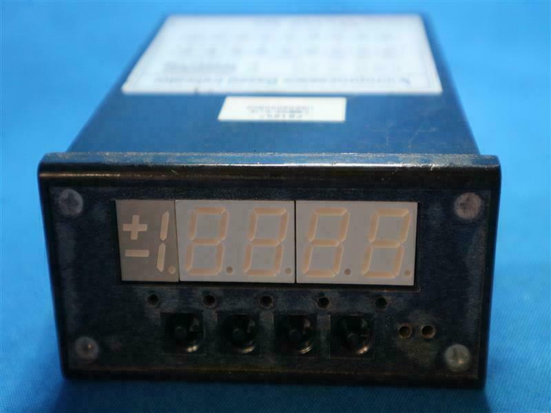 SM-10 SM10 Microprocessor Based Indicator w/ Missing Cover