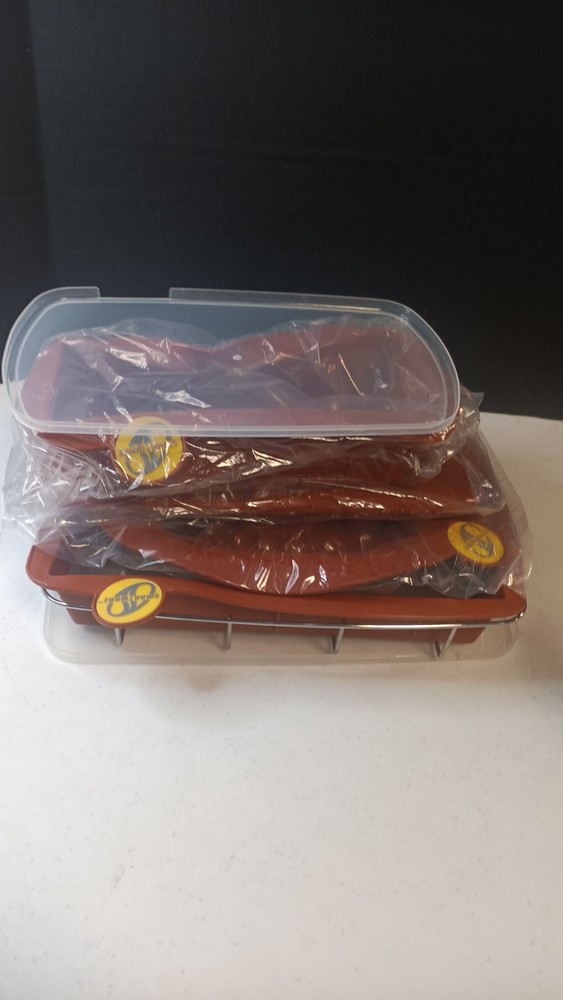 Smartware 16-Piece Basic Silicone Bakeware Set, Color Is Red Open Box