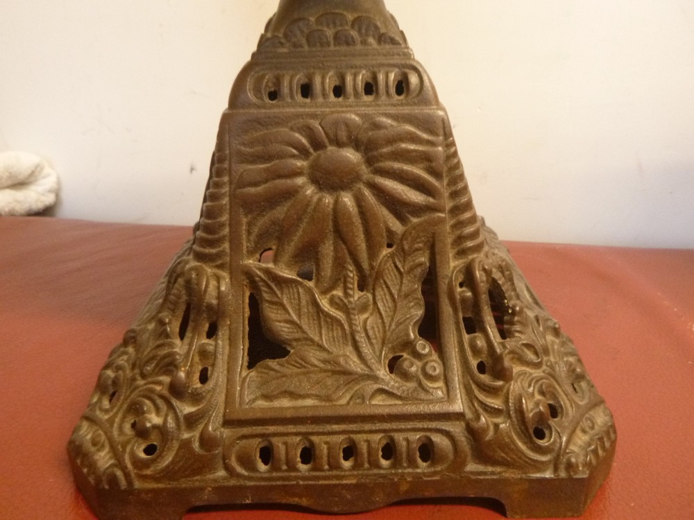 Antique Pyramid Oil Lamp Eltex