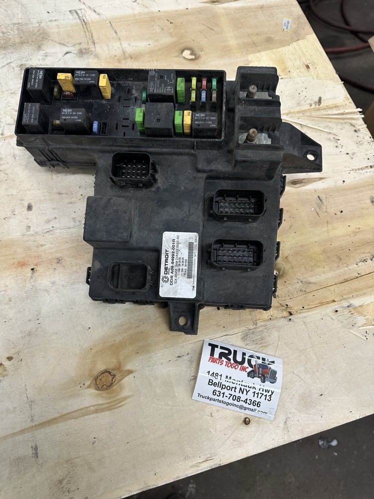 FREIGHTLINER SAM CHASSIS MODULE DDR A06 94992 001R
