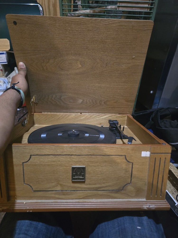 Thomas Pacconi Classics Wooden Brown Record Player Turntable