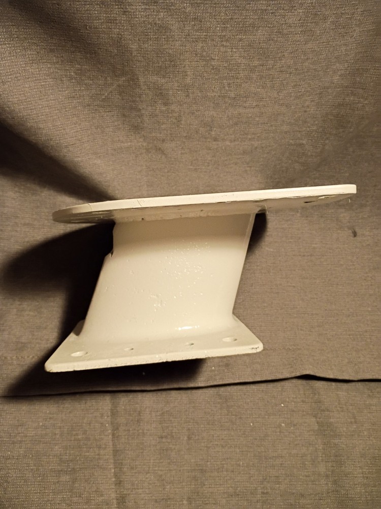 Boat Radar Mount Forward Leaning Pre-Owned