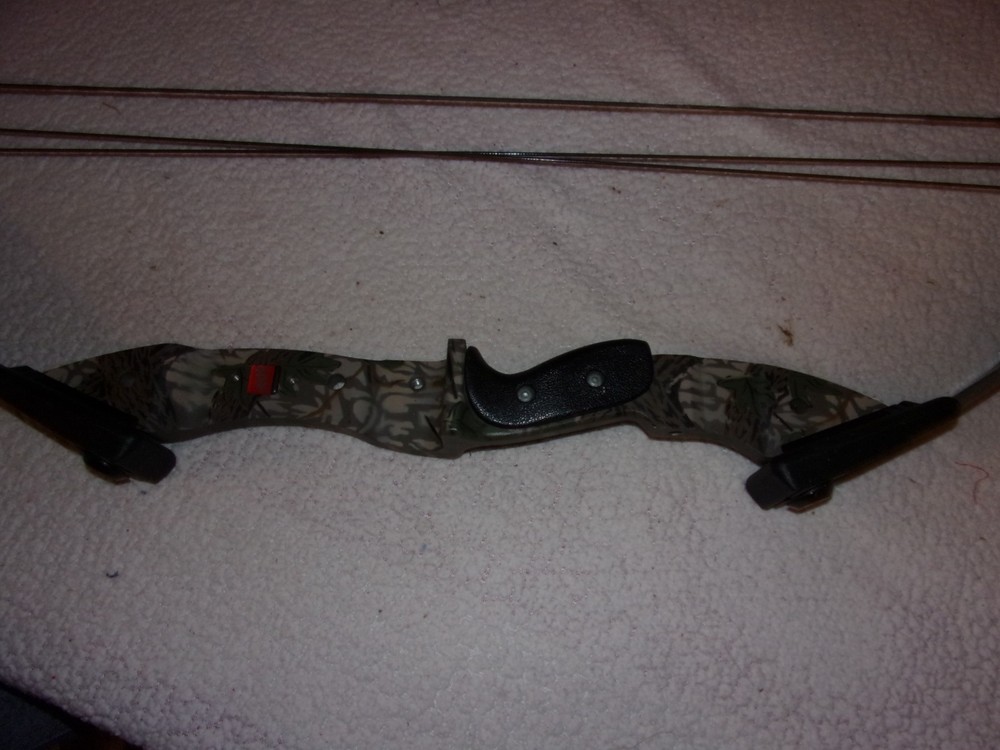 PSE Nova Team Fitzgerald Compound Bow