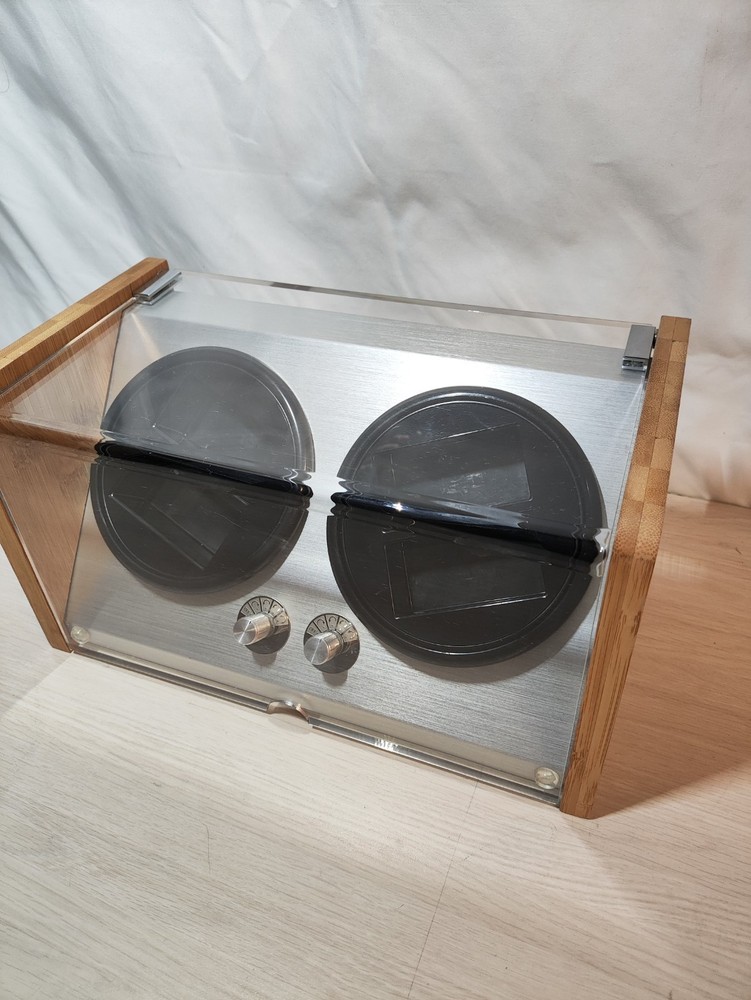 Bamboo Watch display for automatic watch!