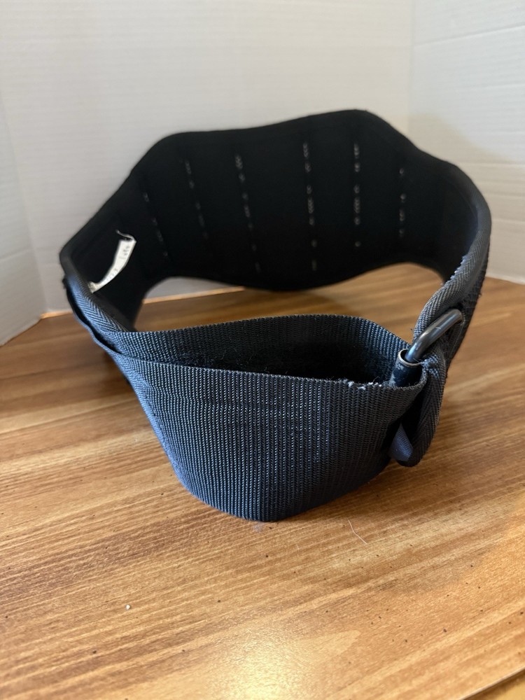 Nike Structured Weight Lifting Training Belt 2.0, Black/Volt Size Large