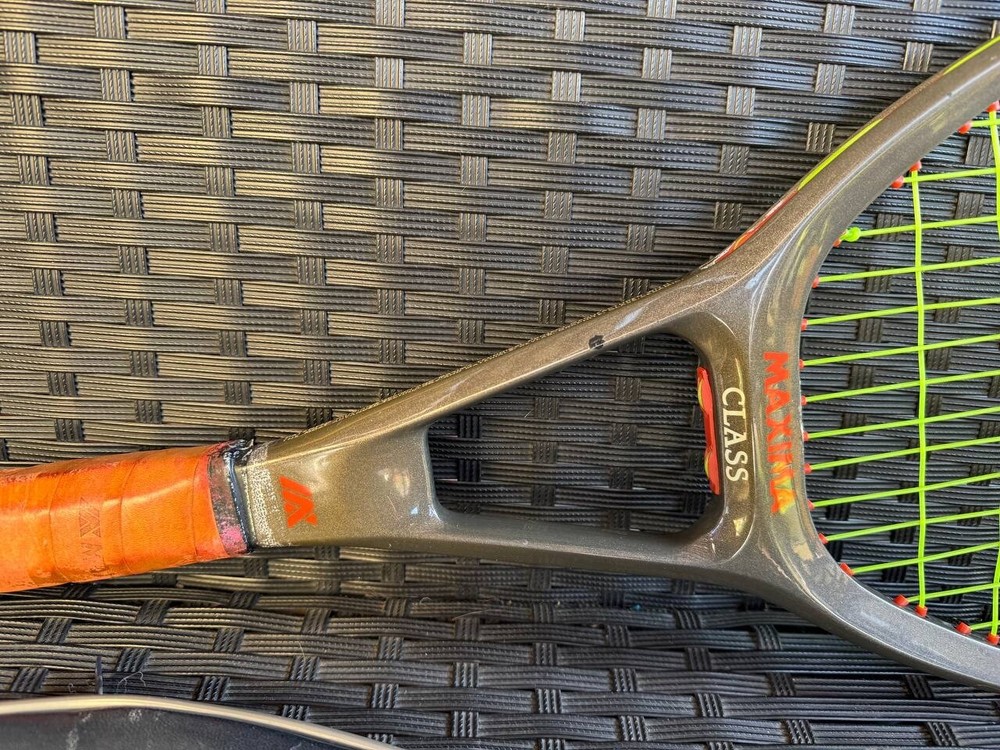 MAXIMA CLASS - JUGIARO DESIGN - RACKET - ORIGINAL GRIP AND LINING