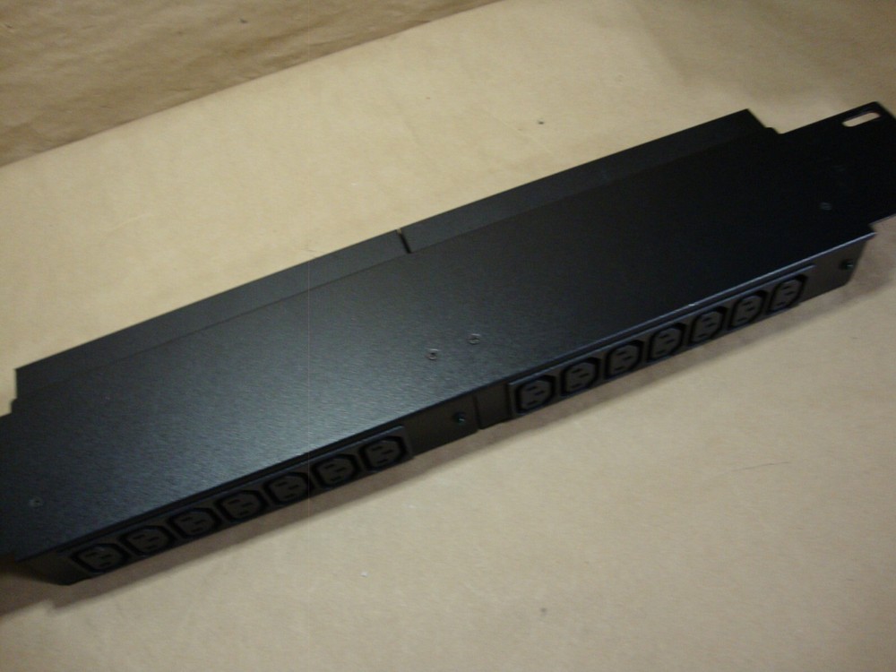 IBM 9306-RTP Universal Power Distribution Rack 32P1729