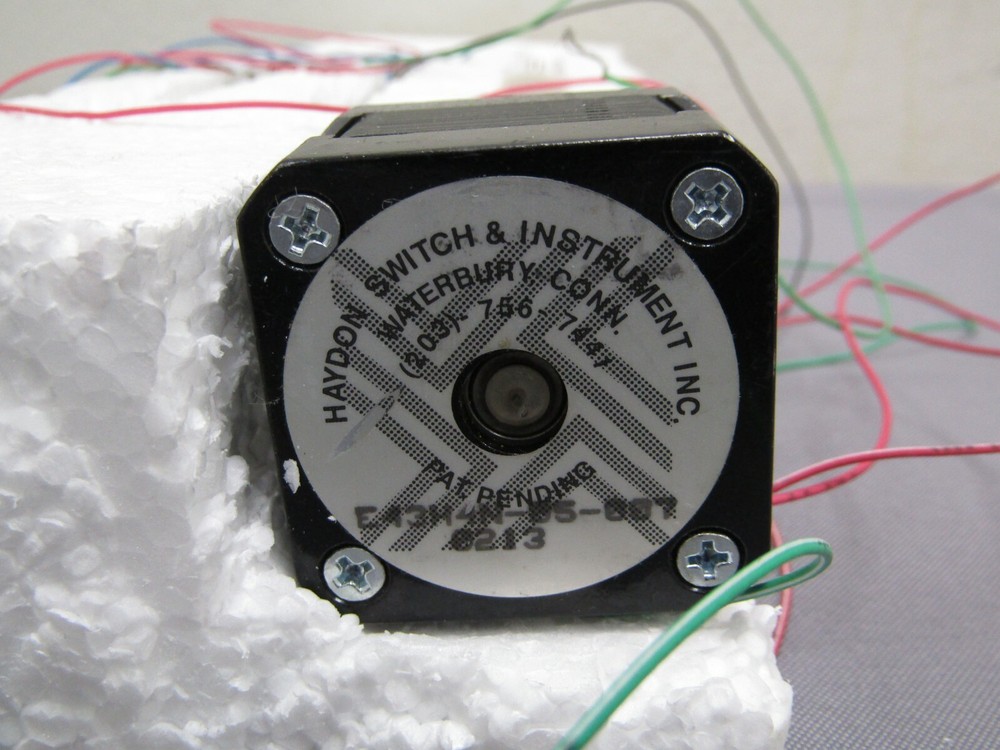 HAYDON SWITCH & INSTRUMENT INC STEPPER MOTOR LINEAR ACTUATOR