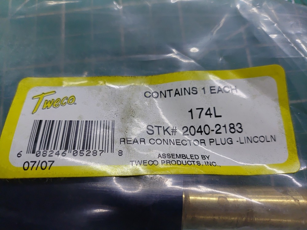 Tweco 174L Rear Connector Plug for Lincoln