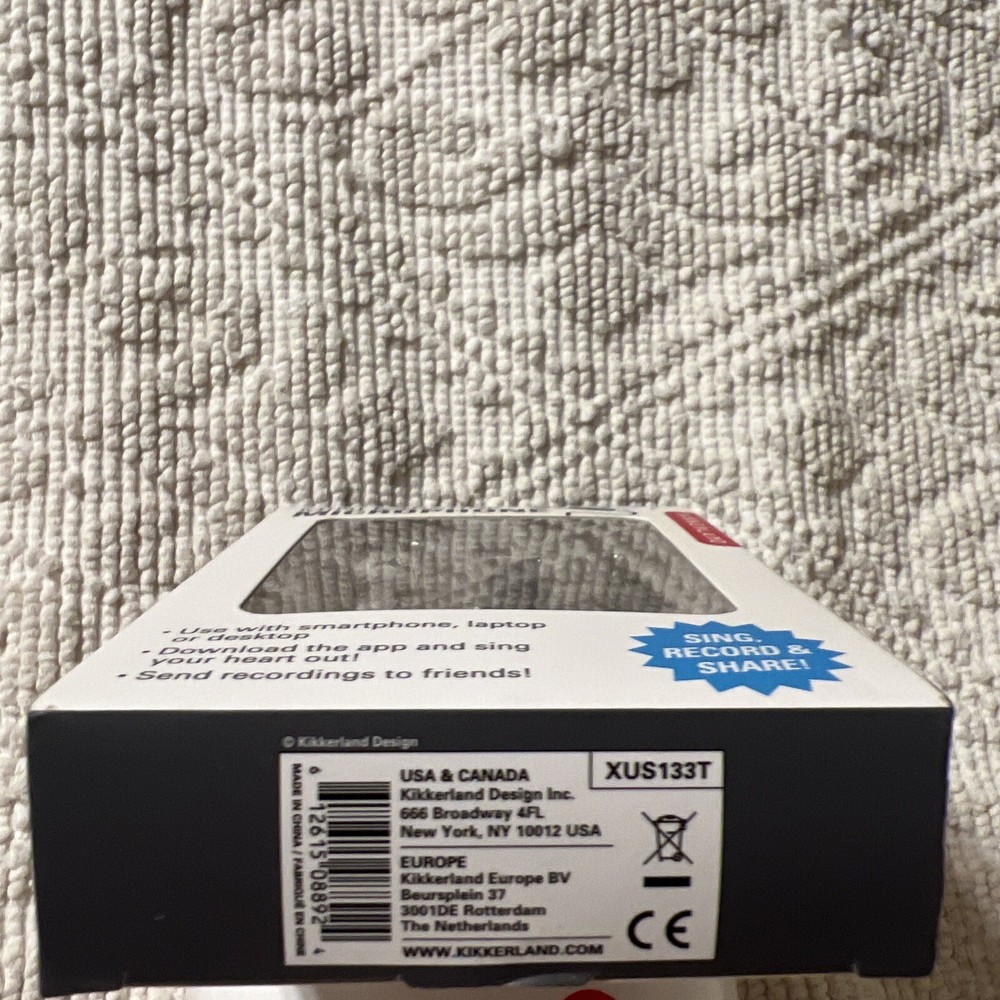 Karaoke Mini Silver microphone electronic in box