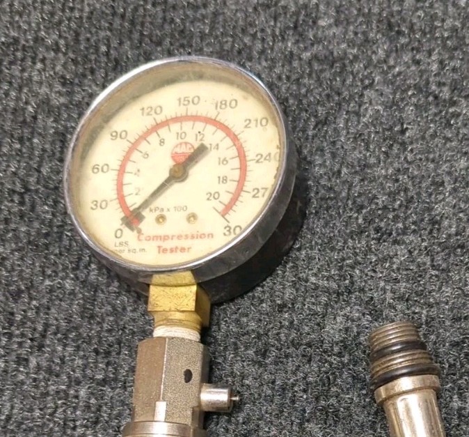 Mac Tools Compression Tester 0-300 PSI