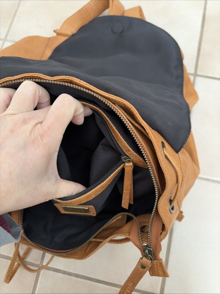 MUUD Leather Backpack Bag