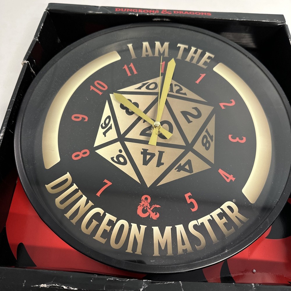 Dungeons & Dragons Dungeon Master Clock NEW Box distressed/light scratches frame