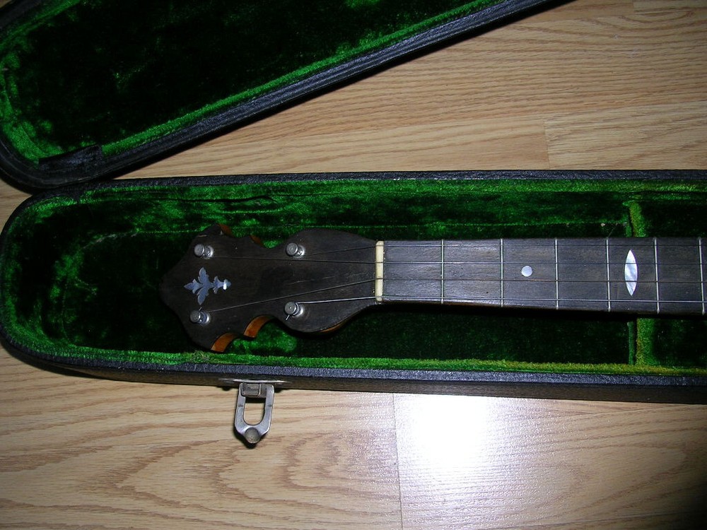 Guckert duplex 4 string banjo TOLEDO