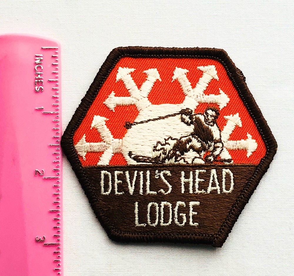 Vintage Devils Head Lodge Wisconsin WI Skiing Patch 3”