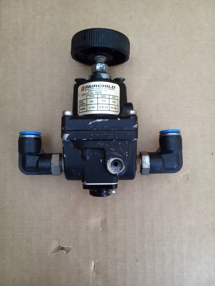 Fairchild 30252 Pneumatic Pressure Regulator