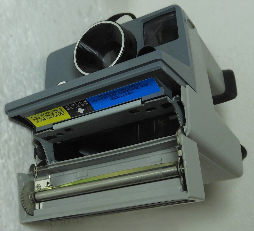 Polaroid The Button Instant Camera - Not tested