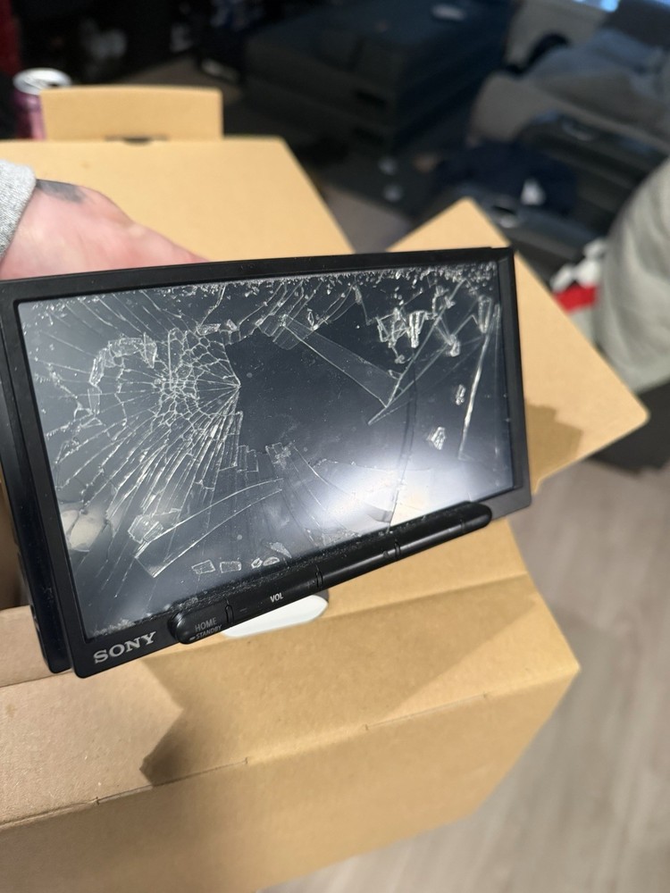 Sony XAV-AX4000 Multimedia Receiver