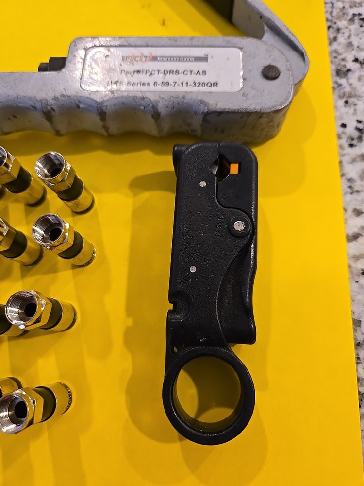 COMMERCIAL GRADE COMPRESSION TOOL CONNECTOR SPRING LOADED STRIPPER 20 CONNECTORS