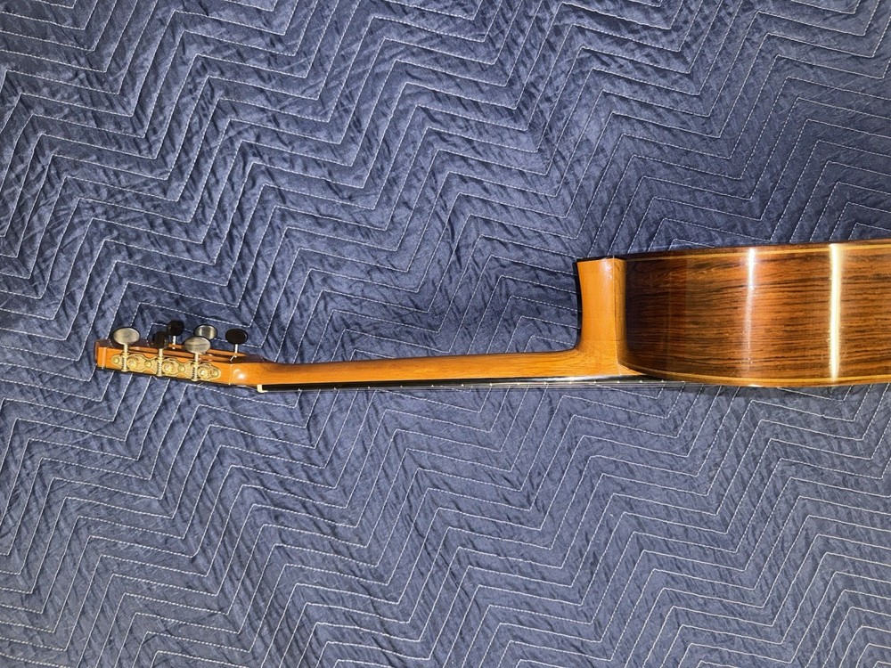 Kenneth Hill Classical Guitar 2009 Luthier Signed