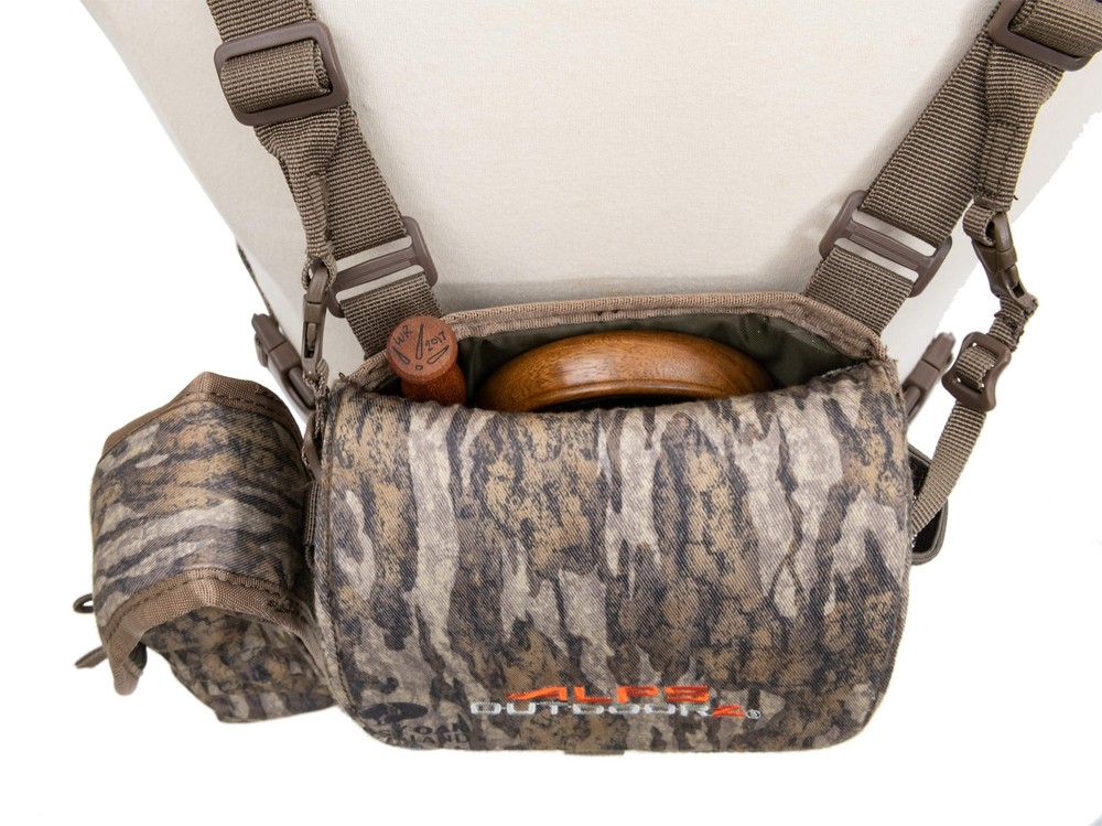 Vantage Binocular Harness Featuring Nonmetallic Secure Fit Straps Removable Box