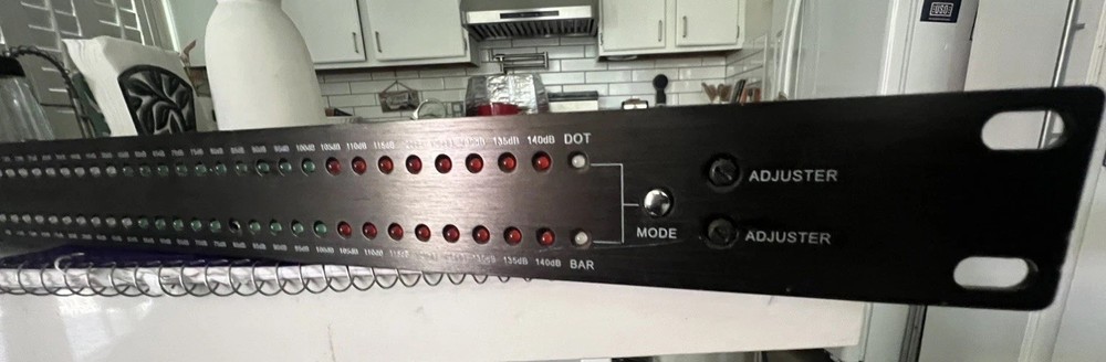 Technical Pro DBP80 Rack Mount  DB Display  & 8  Outlet  Power Supply