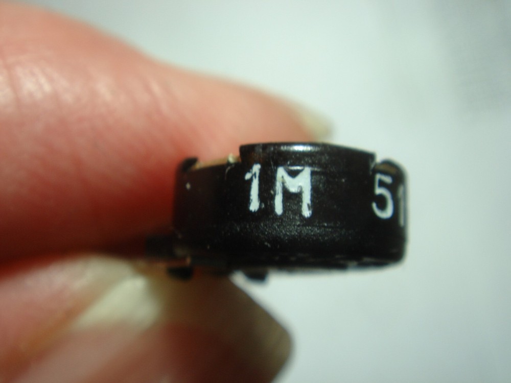 1M TRIMMER Piher PT10S stehend #17PY