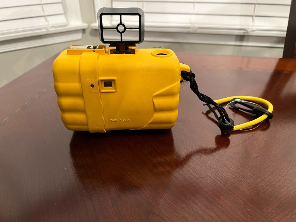 SeaLife ReefMaster RC Automatic 35mm Underwater Camera Coral Flash Tested