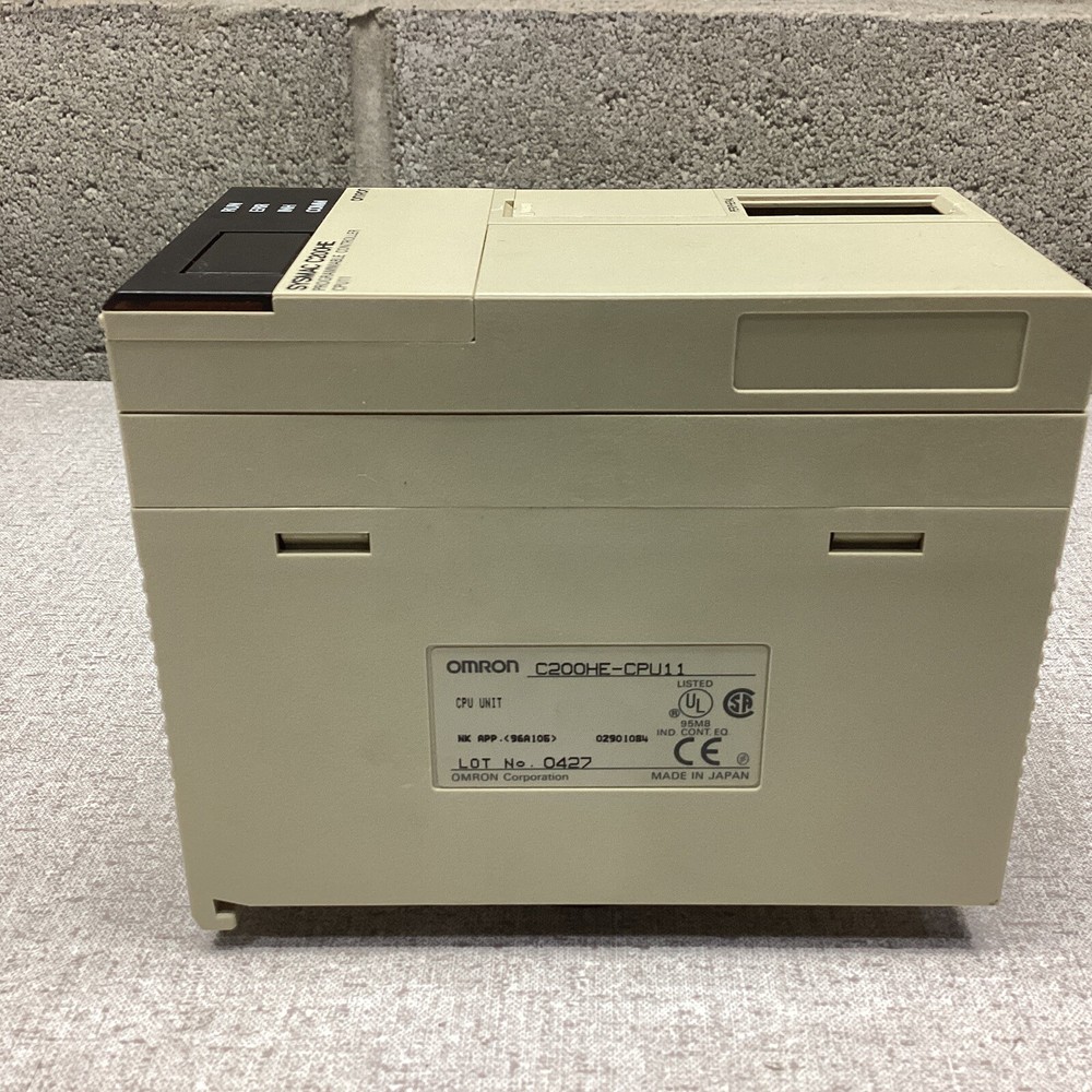 Omron C200HE-CPU11 Programmable Controller #3637FMLPT17