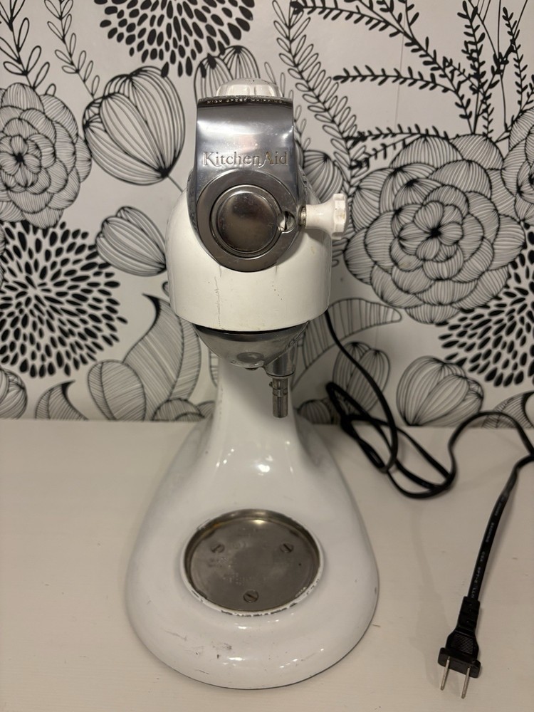 Vintage Kitchenaid Mixer Model 4C