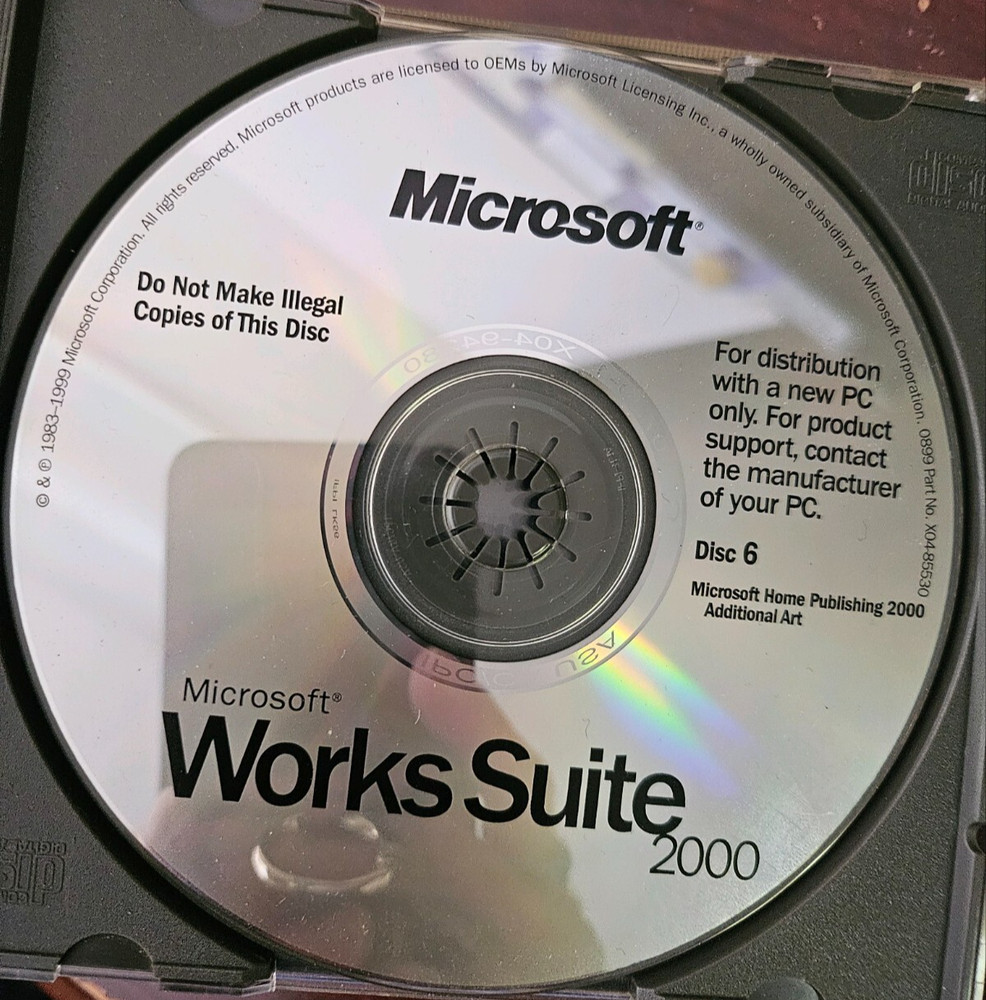Microsoft Works Suite 2000 Complete 8 CD Set Vintage Software
