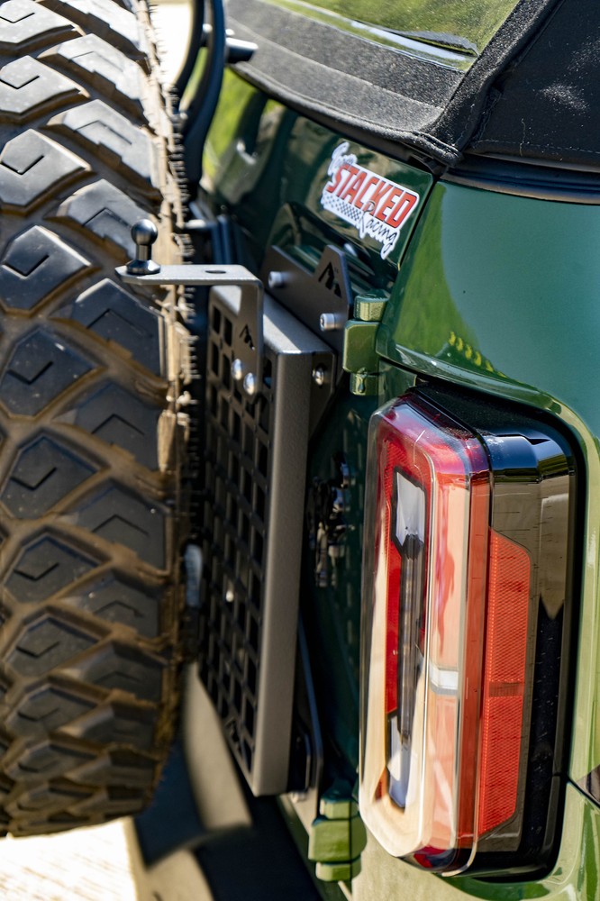 Tailgate Reinforcement Antenna / GoPro Mount (Bronco 2021+)