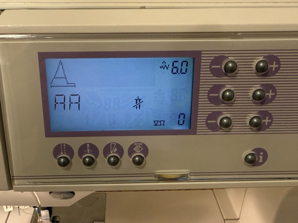 PFAFF Expression 2034 sewing machine