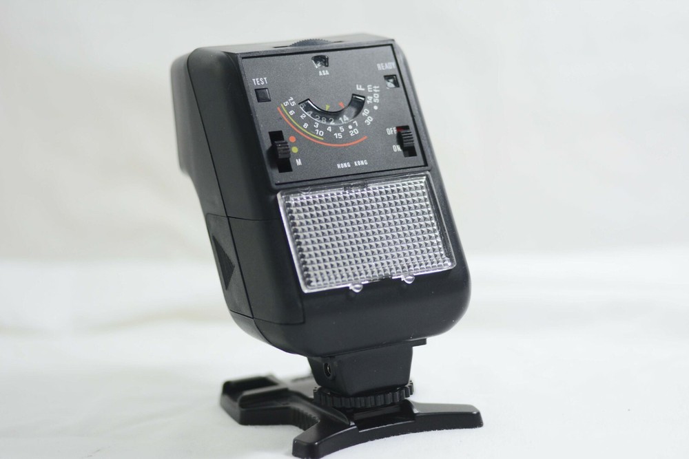 DEJUR ELECTRA 260 CAMERA FLASH (NEW IN BOX)